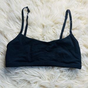 Lululemon black sports bra / bralette